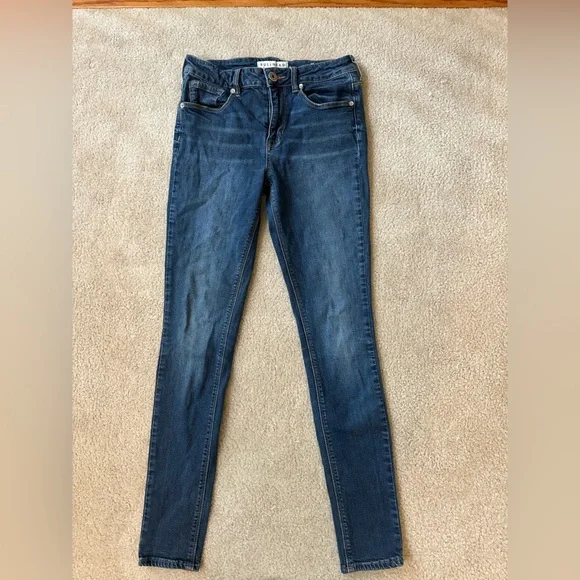 Hollister Super Skinny Jeans - Picture 2 of 6